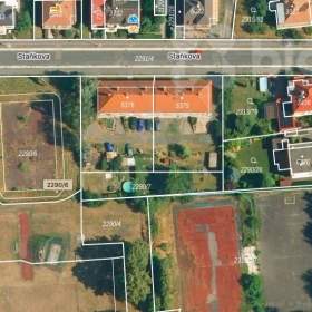 Prodej 1/2 zahrady v Pardubicích, 394m2 / 19599597