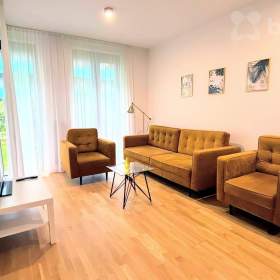 Foto inzerátu Rezervace! Pronájem moderního bytu 2+kk se zahrádkou - Praha 7, Holešovice