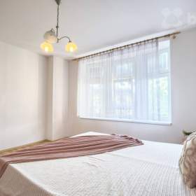 Foto inzerátu Prodej prostorné vily s čtyřmi byty ve vyhledávané části Františkových Lázní