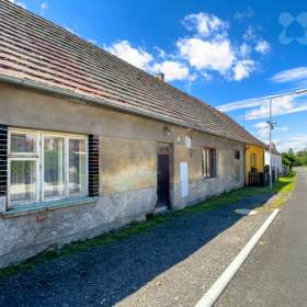 Fotka k inzerátu Komerční objekt s dvorem -  ideální pro podnikání i bydlení / 19524358