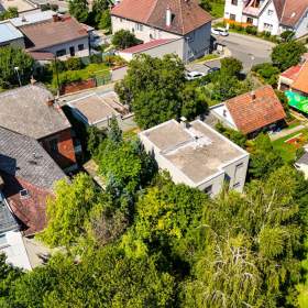 Foto inzerátu Rodinný dům 5+2 se zahradou, garáží a nebytovou jednotkou - Zlín, Prštné