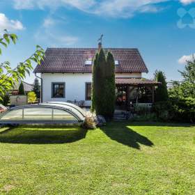 Foto inzerátu Krásná vilka 5+kk s bazénem, Poříčany