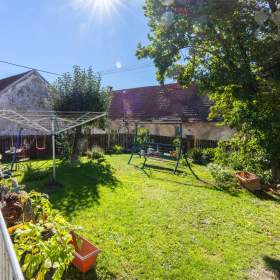 Foto inzerátu Prostorný dvougenerační dům s možností podnikání - Kraselov u Strakonic