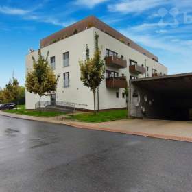 Prodej bytu 1+kk 45m2 + 50 m2 předzahrádka, Nepomuckých, Praha -  Letňany / 19599679