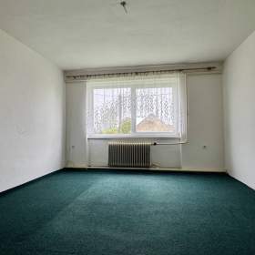 Foto inzerátu Rodinný dům 3+1 s pozemkem 3 600 m2, Popovice