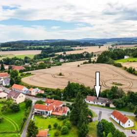 Chalupa se zahrádkou ve Volenicích / 19599689
