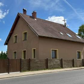 Prodej rodinného domu o užitné ploše 155 m2 v obci Lukavec / 19599690