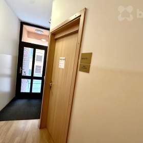 Foto inzerátu Pronájem, Obchodní prostor, 22m2 ulice Široké schody Chrudim