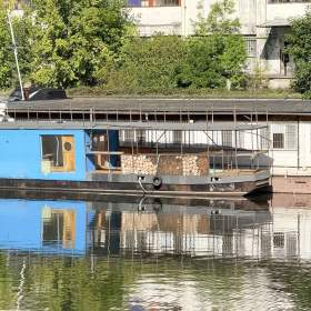 Patrový hausbót až 280 m2 v Praze 7 Holešovice, Sanderova / 19599735