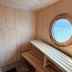 Foto inzerátu Patrový hausbót až 280 m2 v Praze 7 Holešovice, Sanderova