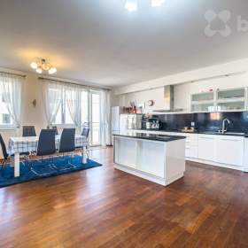 Foto inzerátu Prodej exkluzivního moderního bytu 2+kk, 119 m2, v centru města, O. Peška, Kladno