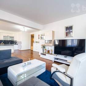 Foto inzerátu Prodej exkluzivního moderního bytu 2+kk, 119 m2, v centru města, O. Peška, Kladno