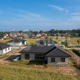 Prodej novostavby rodinného domu 5+kk s velkou zahradou, Dolní Nemojov / 19599827