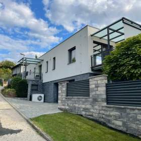 Fotka k inzerátu Prodej výjimečného domu 4+kk s terasou a zahradou -  Roudnice nad Labem / 19663050