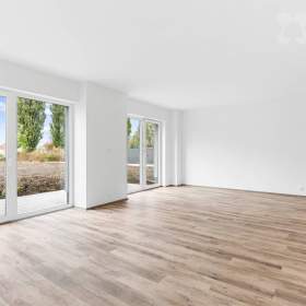 Prodej novostavby 4kk s garáží, 166 m2, zahrada 212 m2, Velké Chvalovice / 19607442