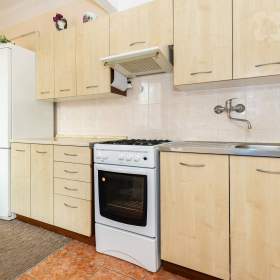 Foto inzerátu Prodej domu 4+1 se zahradou, Třebeš