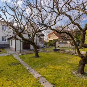 Foto inzerátu Prodej domu 4+1 se zahradou, Třebeš