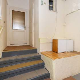 Foto inzerátu Prodej domu 4+1 se zahradou, Třebeš