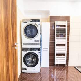 Foto inzerátu Prodej slunného bytu 3+1 75 m2, se zahradou 165 m2 v obci Janská