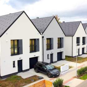 Foto inzerátu Prodej novostavby 4kk s garáží, 166 m2, zahrada 363 m2, Velké Chvalovice