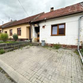 Prodej rodinného domu 85 m2, pozemek 154 m2, Zakřany / 19614320