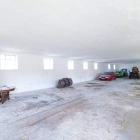 Foto inzerátu Zemědělská usedlost, RD 5+1, pozemek 160 435 m2, Polerady u Prahy