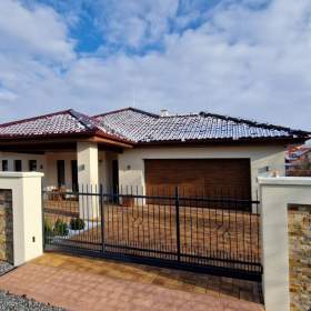 Foto inzerátu Prodej vily 220 m2, pozemek 1243 m2, Lužická, Šternberk