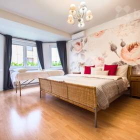 Foto inzerátu Prodej mimořádného RD 5+1 a dva samostatné apartmány i vinný sklep, pozemek 1 057 m2, Velké Bílovic