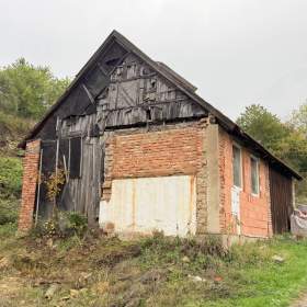 Prodej stavebního pozemku 770 m2 / 19615664