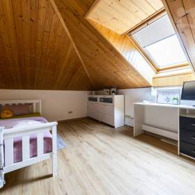 Foto inzerátu Prodej rodinného domu 390 m2, na pozemku 1199 m2 - Zbizuby