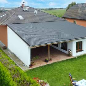 Foto inzerátu Prodej rodinného domu 390 m2, na pozemku 1199 m2 - Zbizuby