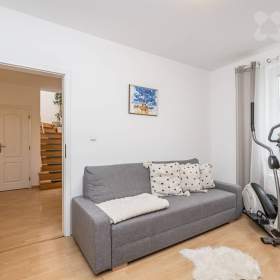 Foto inzerátu Dvougenerační rodinný dům 6+2, pozemek 778m2, Květnice