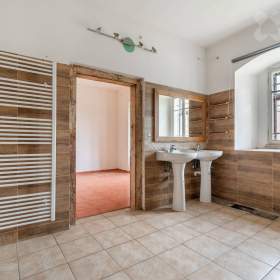 Foto inzerátu Prodej, RD s bývalým hospodářstvím a zahradou 1 613 m², Novosedly (Pšov)