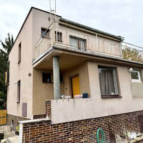 Prodej domu 4+1, 122 m2, s pozemkem 646 m2, ulice Jahnova -  Přelouč / 19620274