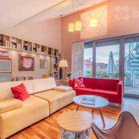 Exklusivní loftový byt se střešní terasou / 19623935