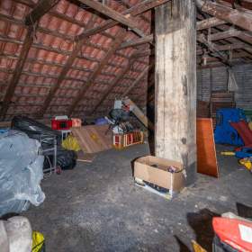 Foto inzerátu Dům po rekonstrukci s obrovskou zahradou a příslušenstvím