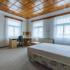 Foto inzerátu Prodej domu (275 m²) s komerčním prostorem, 2 byty s pozemkem v obci Maleč