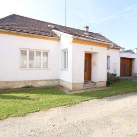 Foto inzerátu Rodinný dům, 118m2, Cholina