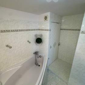 Foto inzerátu Prodej velkorysého bytu 4+1 v Litoměřicích.