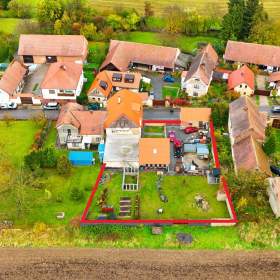 Foto inzerátu Prostorný dům s dílnou a stodolou - Sedlec u Vysokého Mýta