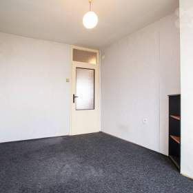 Foto inzerátu Exkluzivně nabízíme prodej řadového rodinného domu s garáží v Praze 9 -Vinoř.