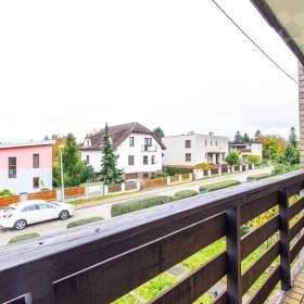 Foto inzerátu Exkluzivně nabízíme prodej řadového rodinného domu s garáží v Praze 9 -Vinoř.