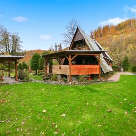 Prodej chaty 102m2, pozemek 878m2, Hrubá Voda / 19635660