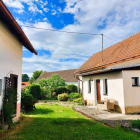 Foto inzerátu Rodinný dům 105 m2, 2+1, pozemek 1313 m2