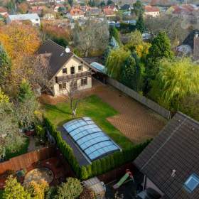 vila 5kk, 170m2, s maximálním soukromím a zároveň v centru Líbeznice / 19645692