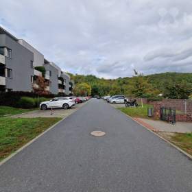 Foto inzerátu Bezbariérový byt 2+kk s terasou a zahrádkou