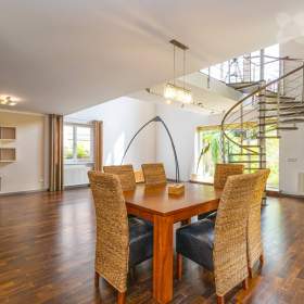 Prodej rodinného domu 5+kk, 282 m2 , pozemek 1534 m2, Srubec u Českých Budějovic / 19650162