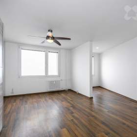 Foto inzerátu Pronájem bytu Žlutická