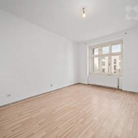 Foto inzerátu Prostorný byt 4+1 ve skvělé lokalitě u centra - Dvůr Králové n. L.