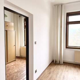 Foto inzerátu Prostorný byt 3+1 k pronájmu, 104 m2, klidné bydlení, výhled do zeleně, Olomouc